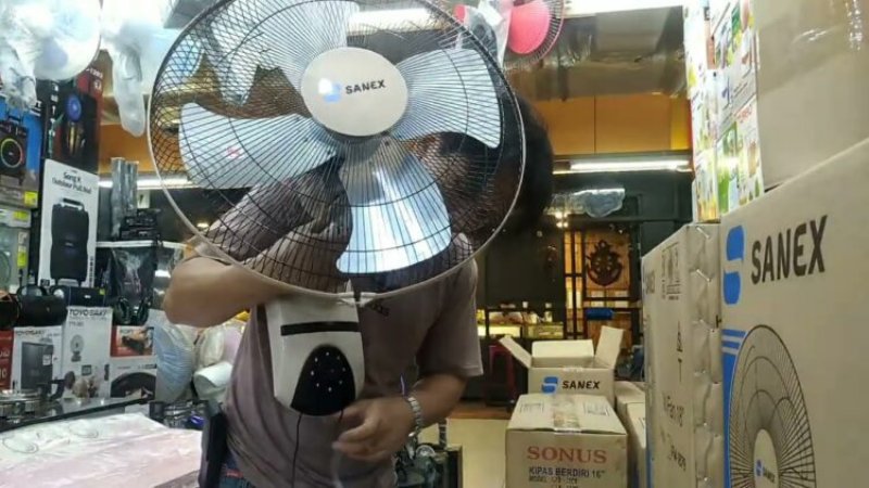 Review Kipas Angin Sanex: Kesejukan Maksimal dengan Konsumsi Listrik Minim